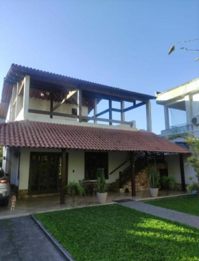 Casa em Jacarepaguá com quarto privativo